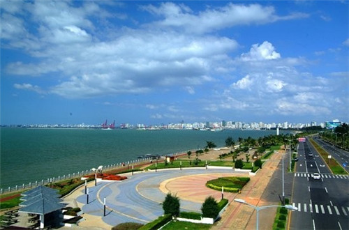 厦门 成都哪里好玩（厦门成都旅游必去景点）